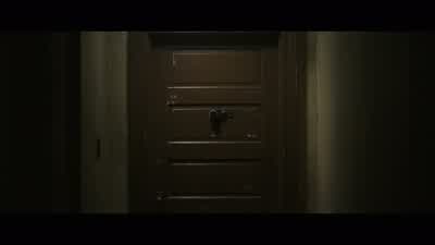 Electricity is out. - Now You See Me