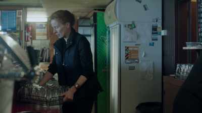 -(ELECTRICITY SHORTING)
-(TV PLAYING INDISTINCTLY) - The Kettering Incident