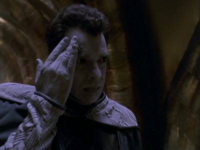 (electronic pulsing) - Farscape