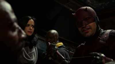 - Elektra's still in there. You failed.
- You're the one who failed. - Marvel's The Defenders