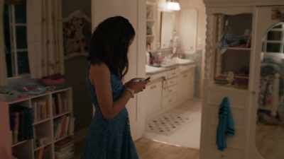 [Elena]
So, I was all set to go to the dance. - Diary of a Future President