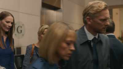 [Elevator bell dings,
doors open] - The Split