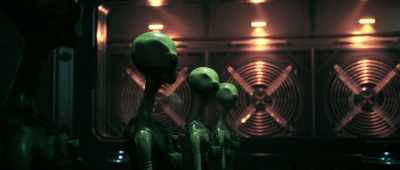 [Elgor] Elon, you will
accompany me to the desert base. - Alien: Battlefield Earth