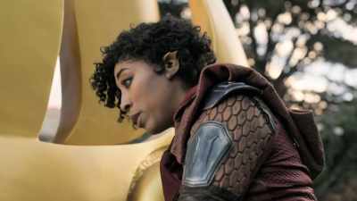 -Elida?
-[Elida] Hold on! You remember - Vagrant Queen