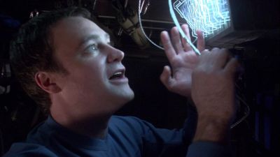 Elizabeth, I think
the engine pod's retracted. - Stargate Atlantis