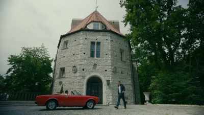 ELIZABETH: I think the friendship
between Speedy and Leonardo - Inside the Heist