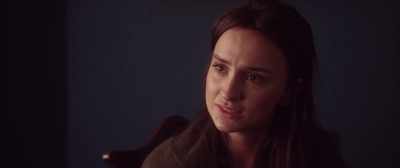 - Elizabeth.
- It's a mine. - The Highwayman