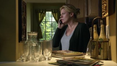 ELIZABETH [OVER PHONE]:
Hello? - Person of Interest