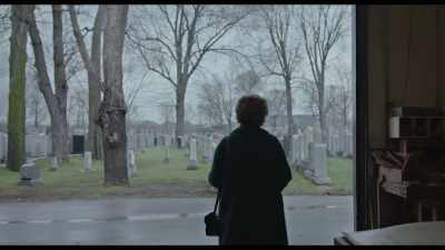 [Elizabeth] Sean, don't smoke it.
You'll relapse. - Pieces of a Woman