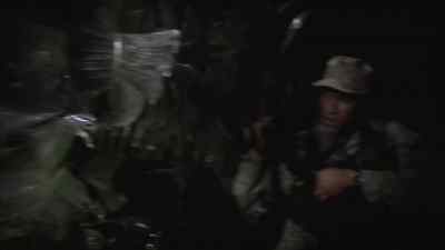 ELl : You sure
they're down there? - Stargate Universe