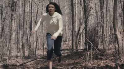-Ella!
-[high tension music] - Bad Nanny