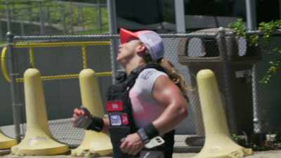 Elle était présente à l'événement Murph, - The Redeemed and the Dominant: Fittest on Earth