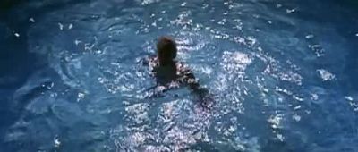 ELLEN Come on The water's so refreshing - Something's Got to Give