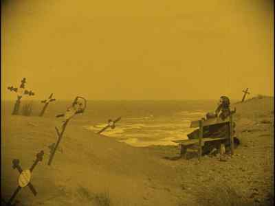 Ellen was often seen
on the beach - Nosferatu