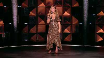 Elles sont si blanches - Backstage with Katherine Ryan