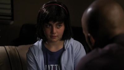 Ellie, how did you get past
airport security? - Criminal Minds