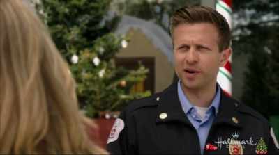 Ellie's always loved San Francisco.
Almost moved there a while back. - Christmas in Love
