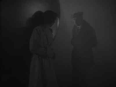[Elliot]
Can't see much. - The Man from Planet X