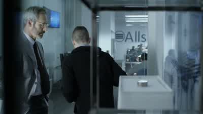 Elliot: Mr. - Mr. Robot