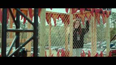 - [emcee] Buh-bye. To the fryer!
- [crowd cheering] - The Slumber Party