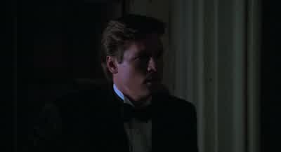 - Emergency, Alfred. - Batman Forever