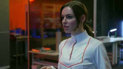 Emily, I thought you said
that you did your due diligence. - The Complex: Lockdown