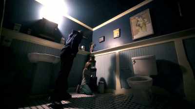 - [Emily] People started
comin', and then more people - Meow Wolf: Origin Story