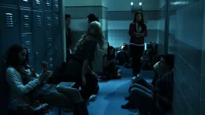 Emily, you've been in there this whole time? - Pretty Little Liars