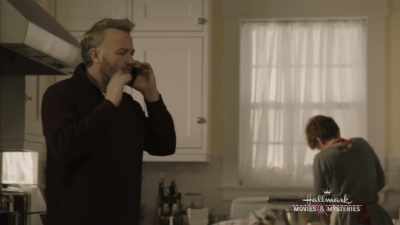 Emma and Dale are so gracious,
and Hailey is way cooler - A Song for Christmas
