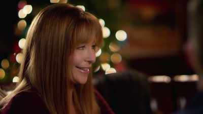 (emma giggles) - The Christmas High Note