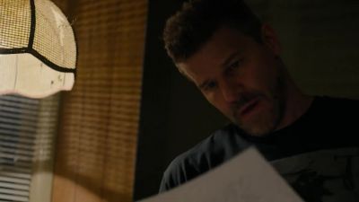 EMMA:
Hi, Dad. - SEAL Team