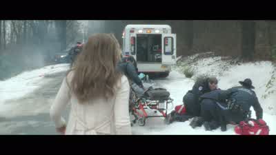 EMT 1: We have foreshortening in this left leg. - If I Stay