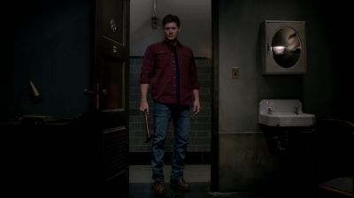 [ Energy powering down,
alarm blaring ] - Supernatural