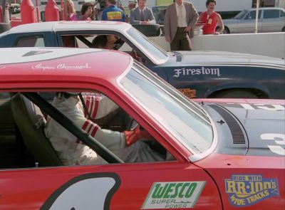 [engine revving]
B.A., that engine sounds
as smooth as honey. - The A-Team