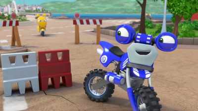 (engine revving) - Ricky Zoom