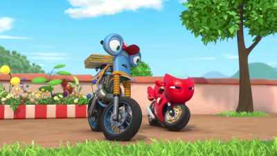 (engine revving) - Ricky Zoom