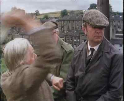 ENGINE STARTS AGAIN - Last of the Summer Wine