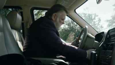[ENGINE TURNING OVER] - Mr. Mercedes