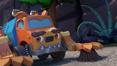 [engines revving] - Mighty Monsterwheelies