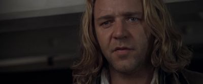 England is under threat of invasion - Master and Commander: The Far Side of the World