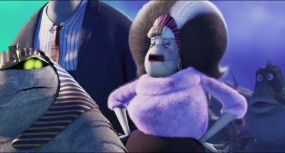English please - Hotel Transylvania