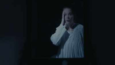 ENGLUND:
Desperate, Julia wonders
if her dream can shine light - True Terror with Robert Englund