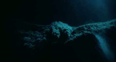 [ENIGMATIC CHORAL MUSIC PLAYING] - Freediver