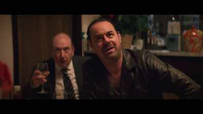 Enjoy your meal.Will do.
Thank you. (LAUGHS NERVOUSLY) - Mr. Bigstuff