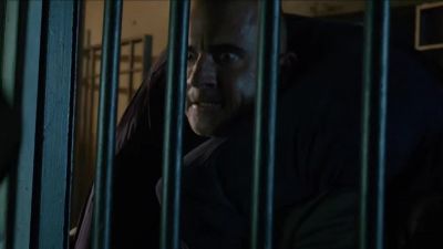 Enjoy your new cell mate. - DC's Legends of Tomorrow