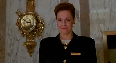 Enjoy your stay with us. - Home Alone 2: Lost in New York