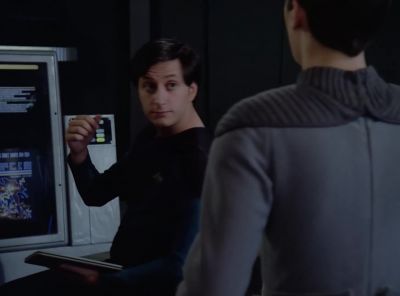 Ensign Davies? - Star Trek: The Next Generation