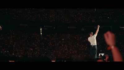 Então você tem que se animar
Você tem que se deixar levar - Imagine Dragons: Live in Vegas