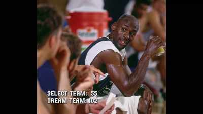 Equipo de selección: 55.
Dream Team: 102. - We Beat the Dream Team