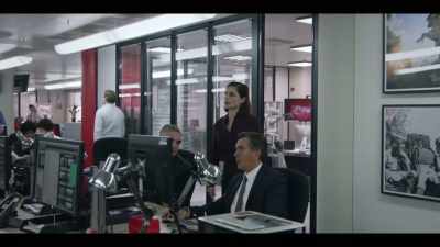 Er, anyone associated with
the Lyons family... - Press